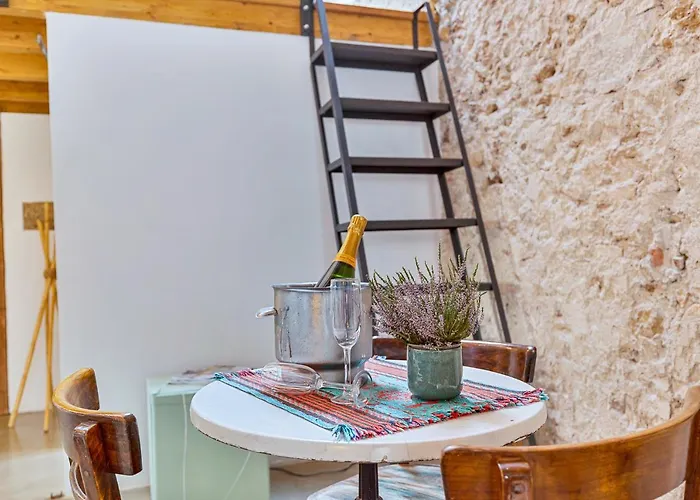 The Farm Апартаменти