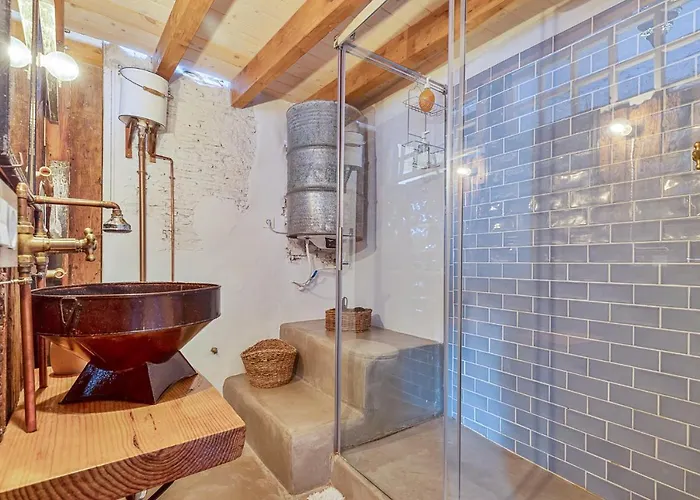 Апартаменти The Farm